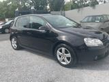 Volkswagen Golf V 1.6 United Shzg PDC Alu 16 Zoll - Volkswagen Golf aus 2008: 1.6