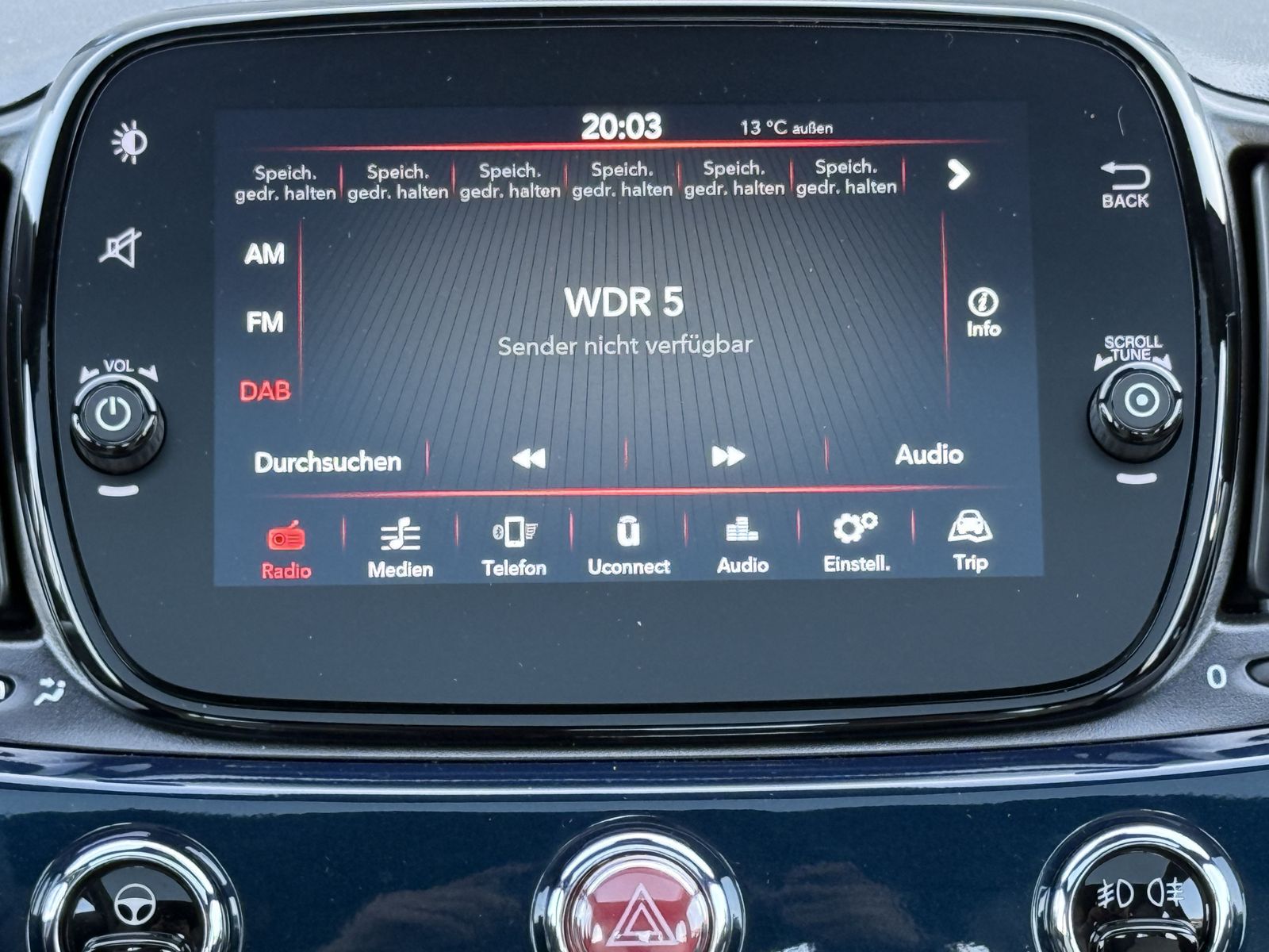 Fahrzeugabbildung Fiat 500 1.0 GSE Dolcevita PANORAMA+KOMFORT-PAKET+PP