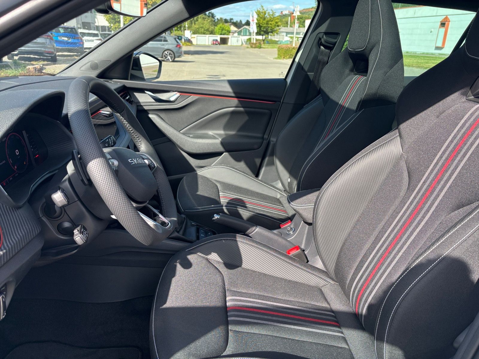 Kamiq Monte Carlo 1.5 TSI DSG PANO SHZ Matrix