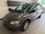 Chrysler Voyager LX 1. Hand 7 Sitze HU 12/2026 - Chrysler Voyager mit Benzin-Antrieb: Kleinbus
