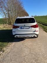 BMW X3 xDrive20d xLine, Automatik, AHK, Allrad - BMW X3 von privat