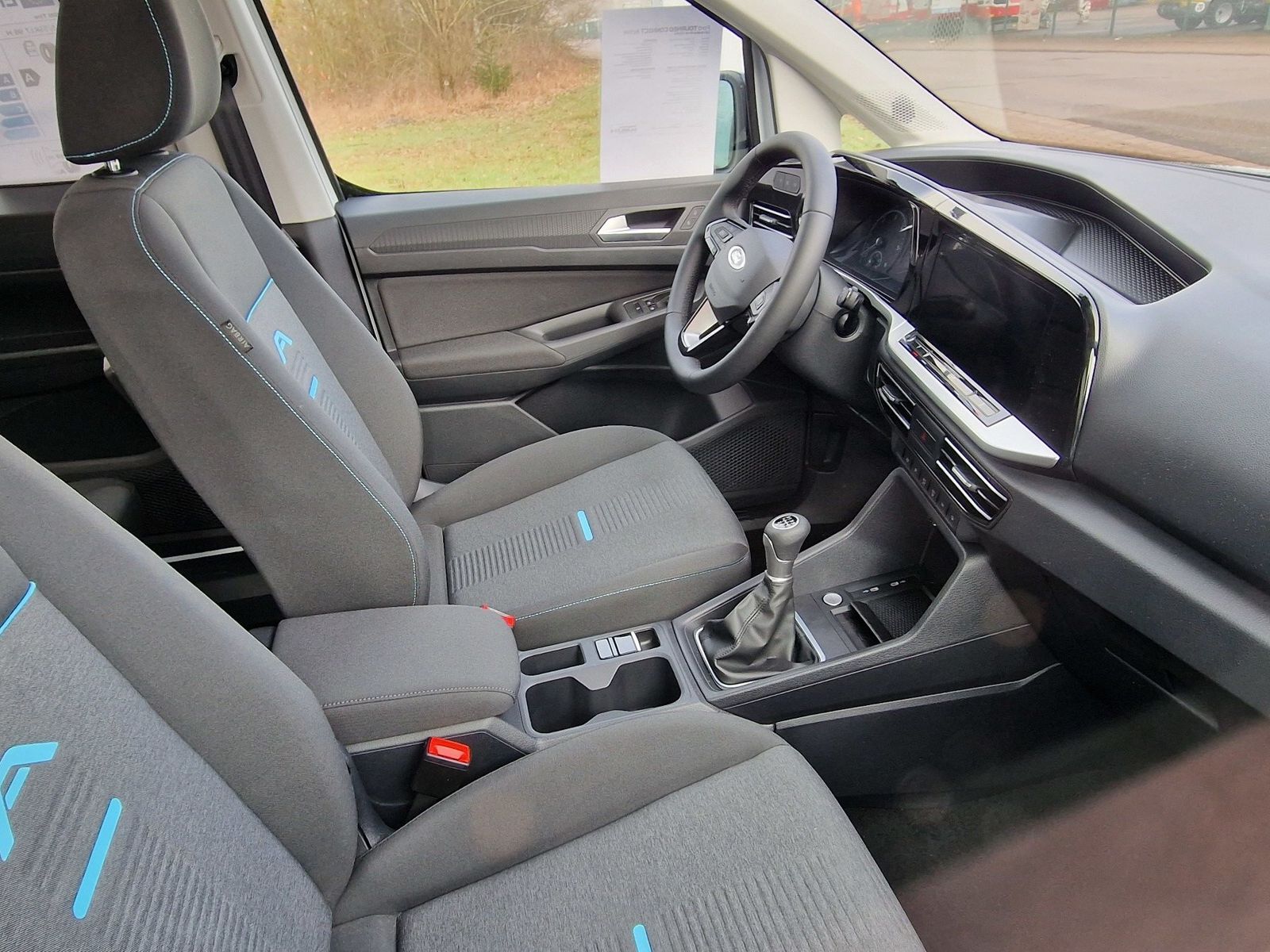 Fahrzeugabbildung Ford Grand Tourneo Connect Active AWD