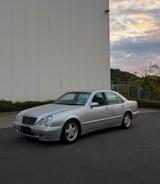 Mercedes-Benz E 200 AVANTGARDE Avantgarde - gebrauchte Mercedes-Benz E 200 aus dem Jahr 2000