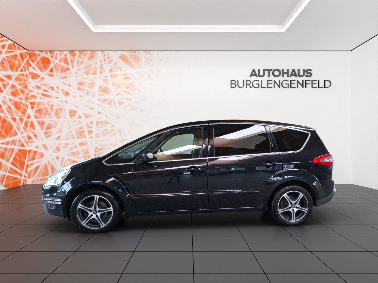 Fahrzeugabbildung Ford S-Max S-MAX Titanium
