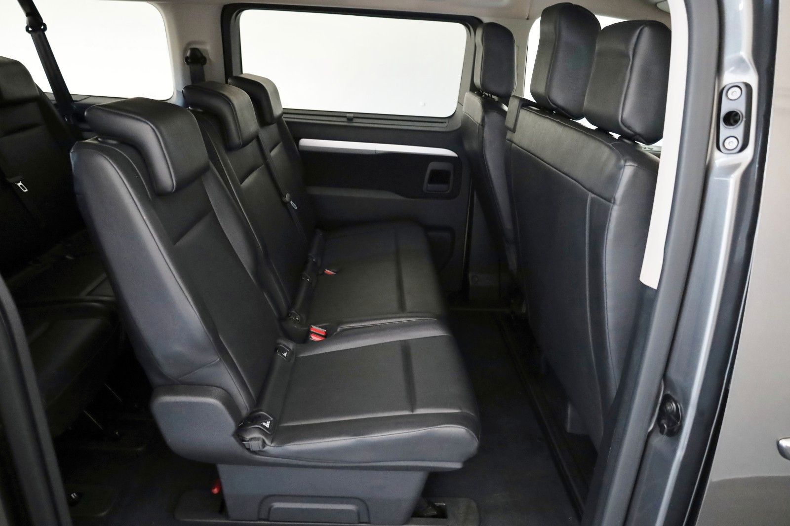 Fahrzeugabbildung Toyota Proace Verso Shuttle L2 Comfort 9 Si.,Leder,Navi