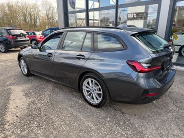 BMW 320 - 4