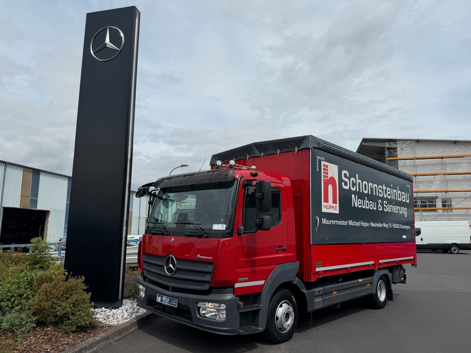 Fahrzeugabbildung Mercedes-Benz Atego 923 L 3 Sitze Standh. Ausbau