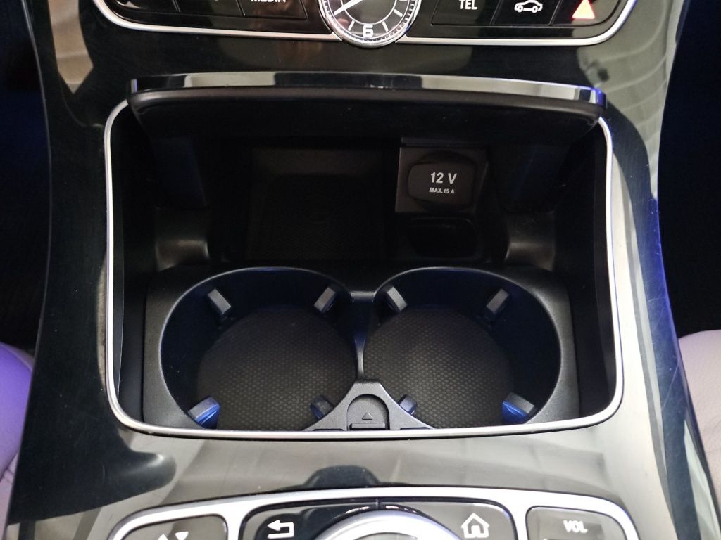 Fahrzeugabbildung Mercedes-Benz E 400 d 4M Luxury Pano Memory Totwi. LED 360°