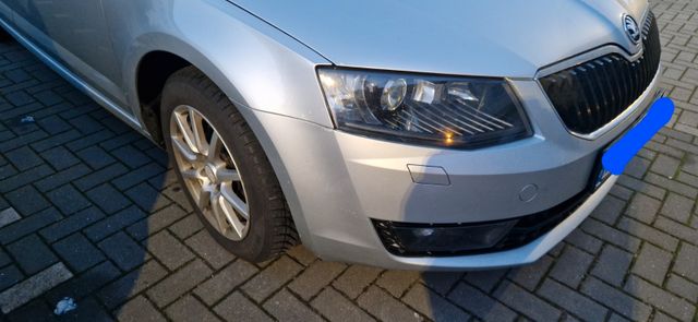 Skoda Octavia 2.0 TDI DSG Ambition Combi Ambition