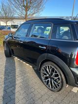 MINI Cooper SE Countryman - MINI Cooper SE Countryman Benziner Gebrauchtwagen