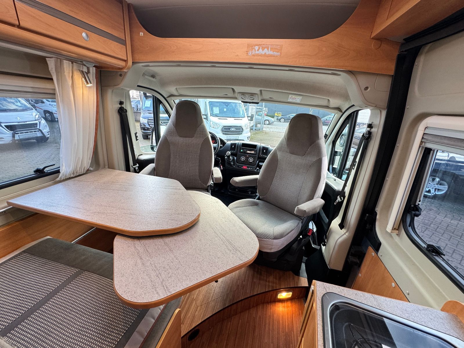 Fahrzeugabbildung Pössl 600 2Win R Plus AHK 1.HAND VOLL SCHECKHEFT