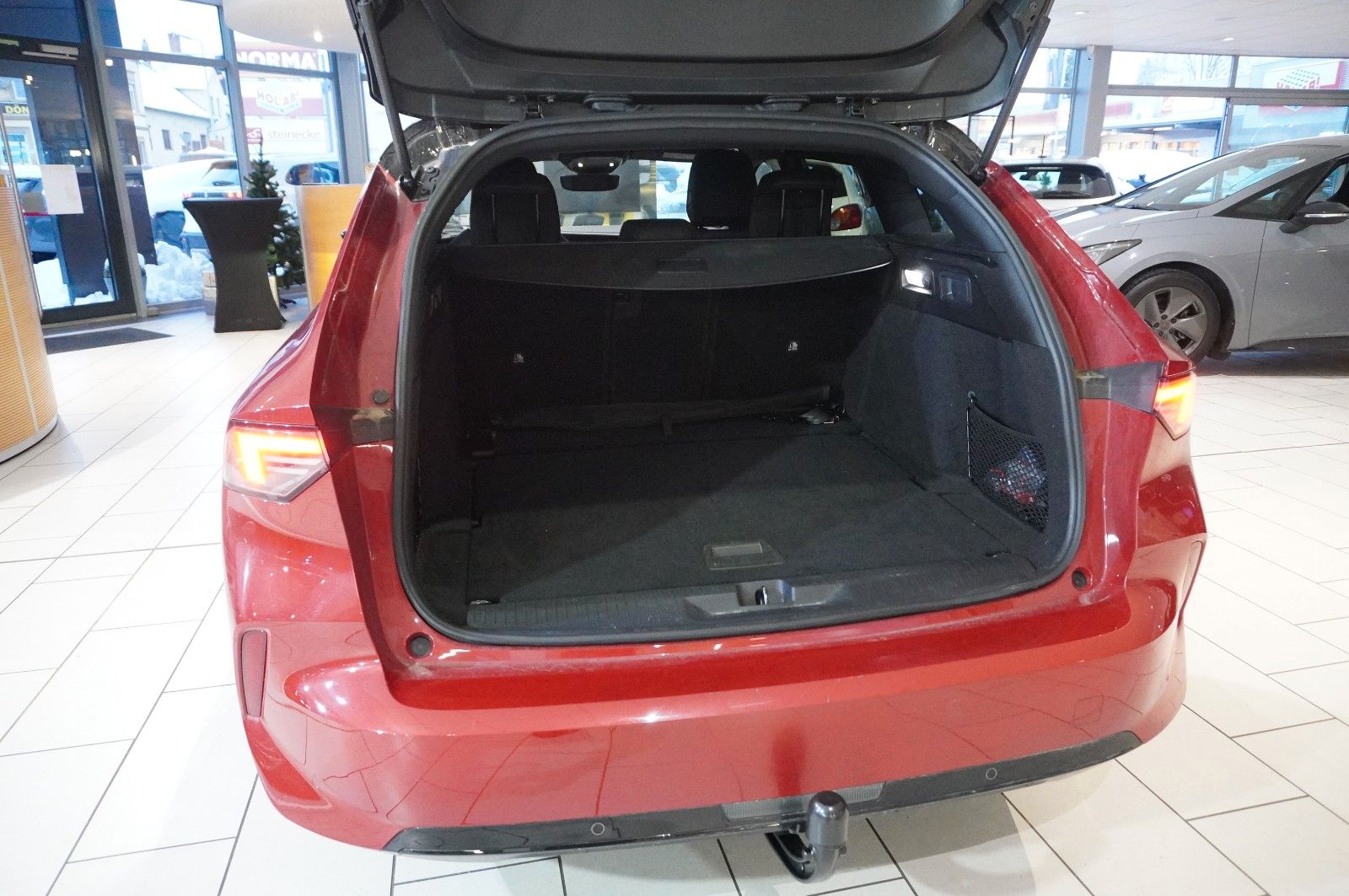 Fahrzeugabbildung Opel Astra ST 1.2T GS LINE NAVI/LED/360°/SH/SPORT/AHK