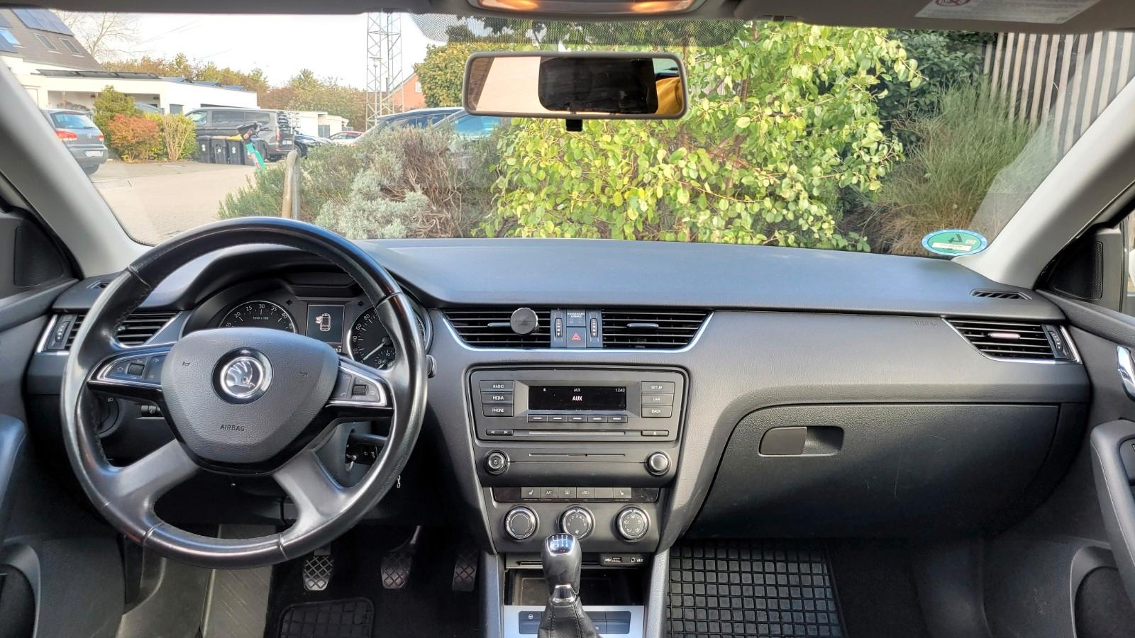Skoda Octavia 2014 — photo 11