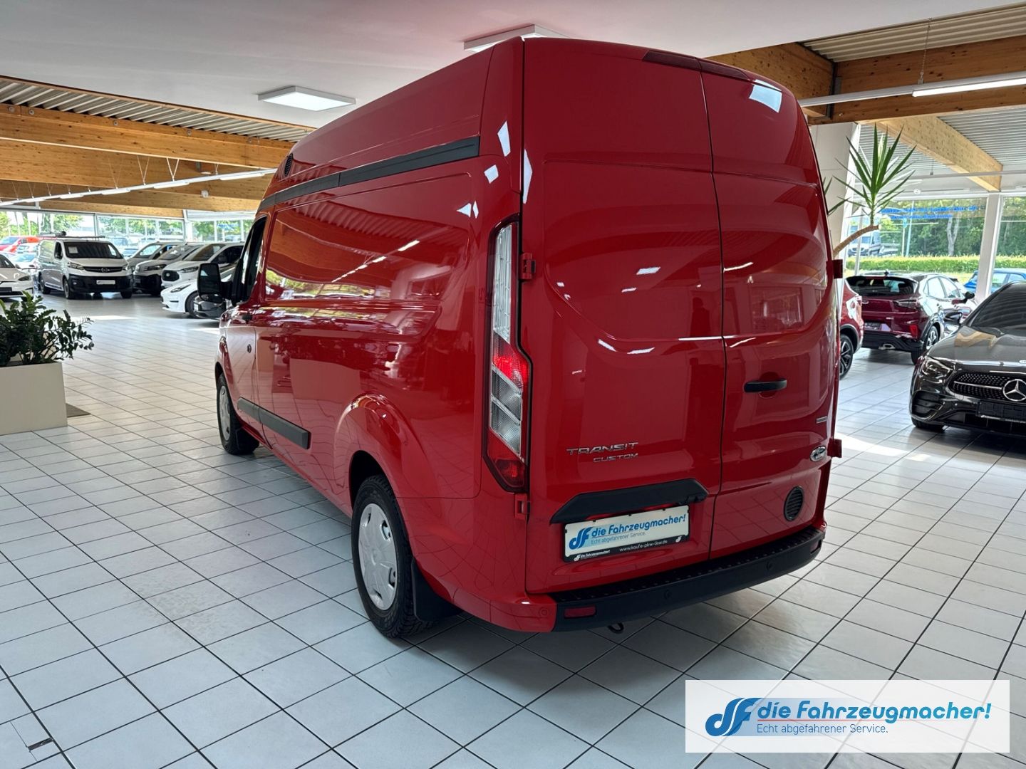 Fahrzeugabbildung Ford Transit Custom Kasten 340 L2 Trend 2.0 TDCi Navi