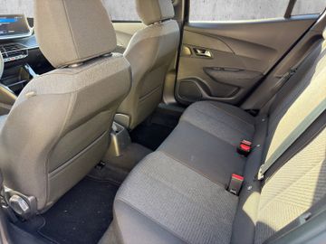 Peugeot 2008 BUSINESS Benzin 100 Allwetterreifen