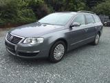 Volkswagen Passat Variant 1.6 FSI Comfortline*nur 89200 km* - Volkswagen Passat Variant: Fsi