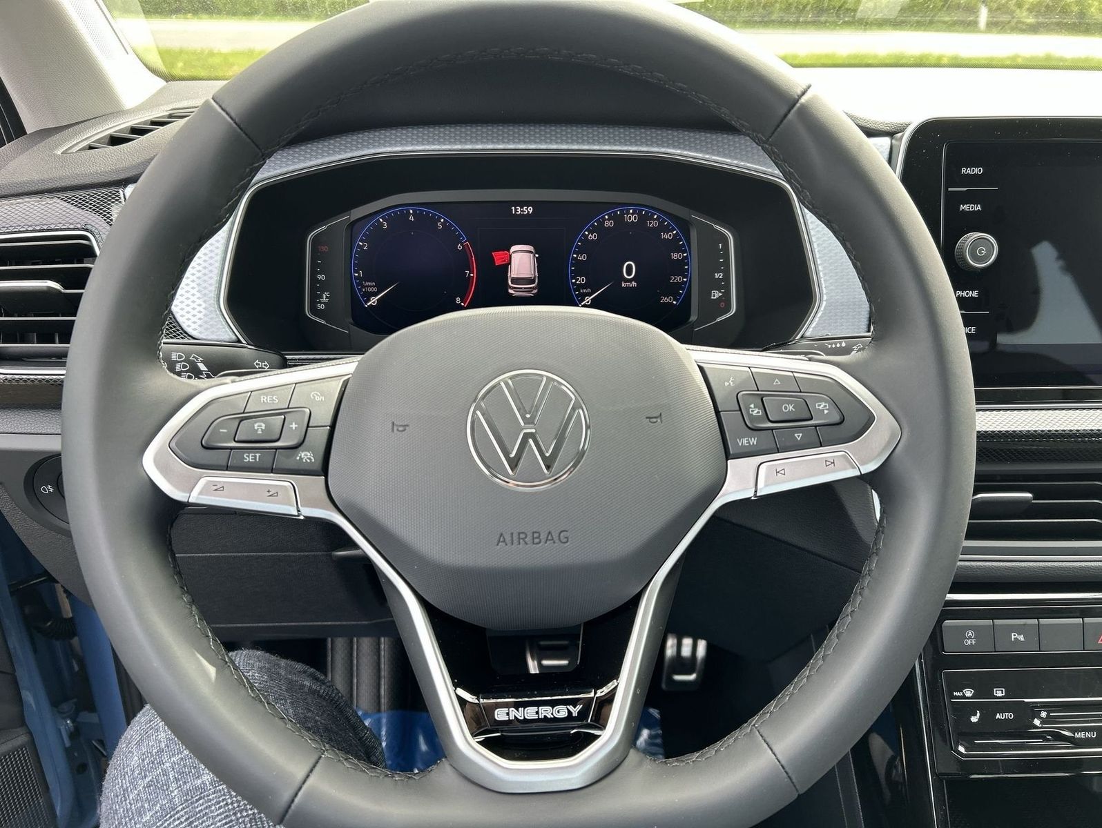Volkswagen T-Cross - Bild 11