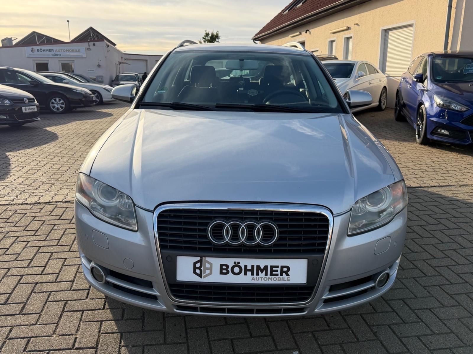 Audi A4 2005 — вигляд ззаду