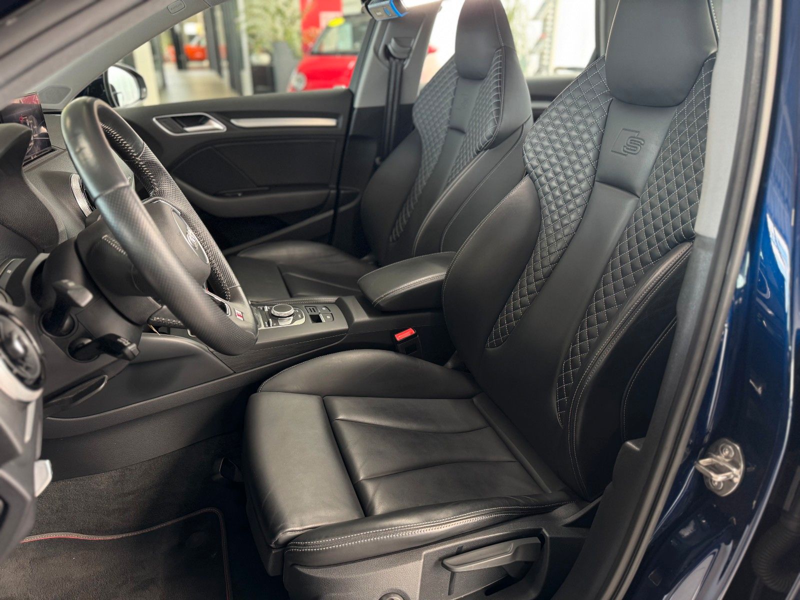 Fahrzeugabbildung Audi S3 Sportback quattro KEINOPF+ACC+MATRIX+MAGNETIC