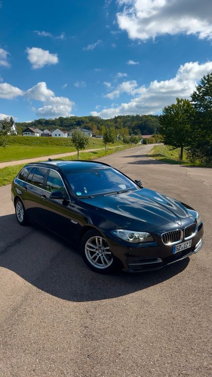 Image of BMW 520