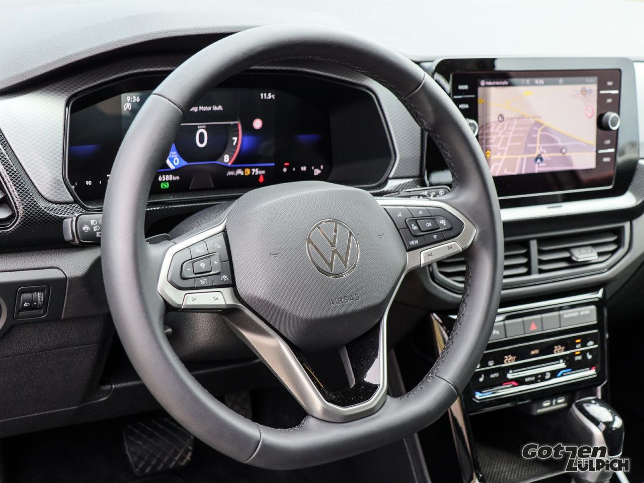 Fahrzeugabbildung Volkswagen T-Cross 1.0 TSI Life Navi ACC DSG IQ.DRIVE AHK