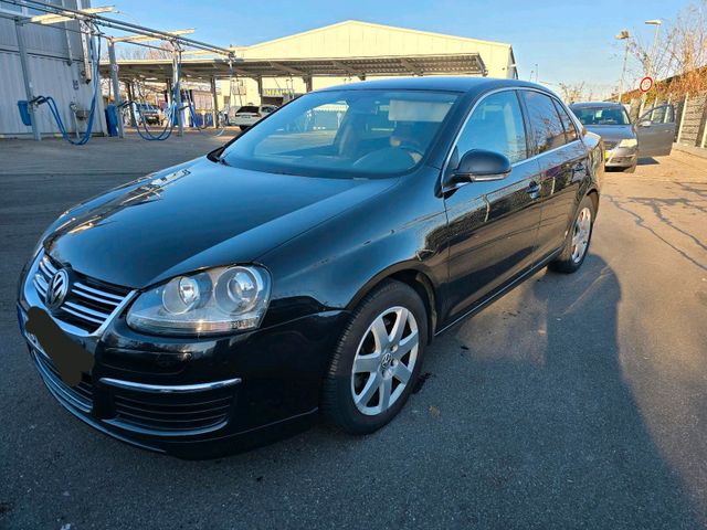 Volkswagen VW Jetta 1.4 TSI DSG