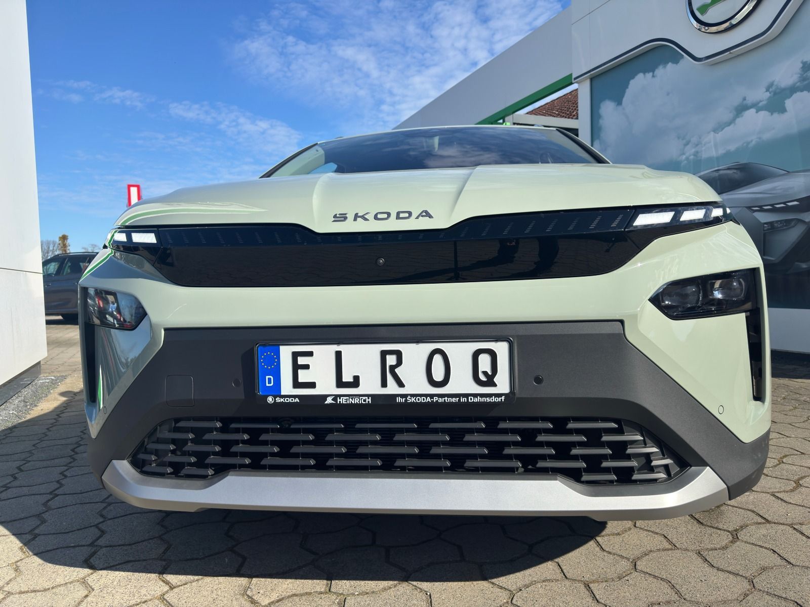 Fahrzeugabbildung SKODA Elroq 85 MAXX*AHK*Wärmepumpe*360°Cam*Canton