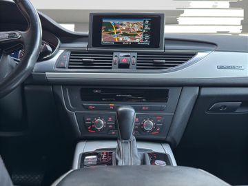 Audi A6 - 12