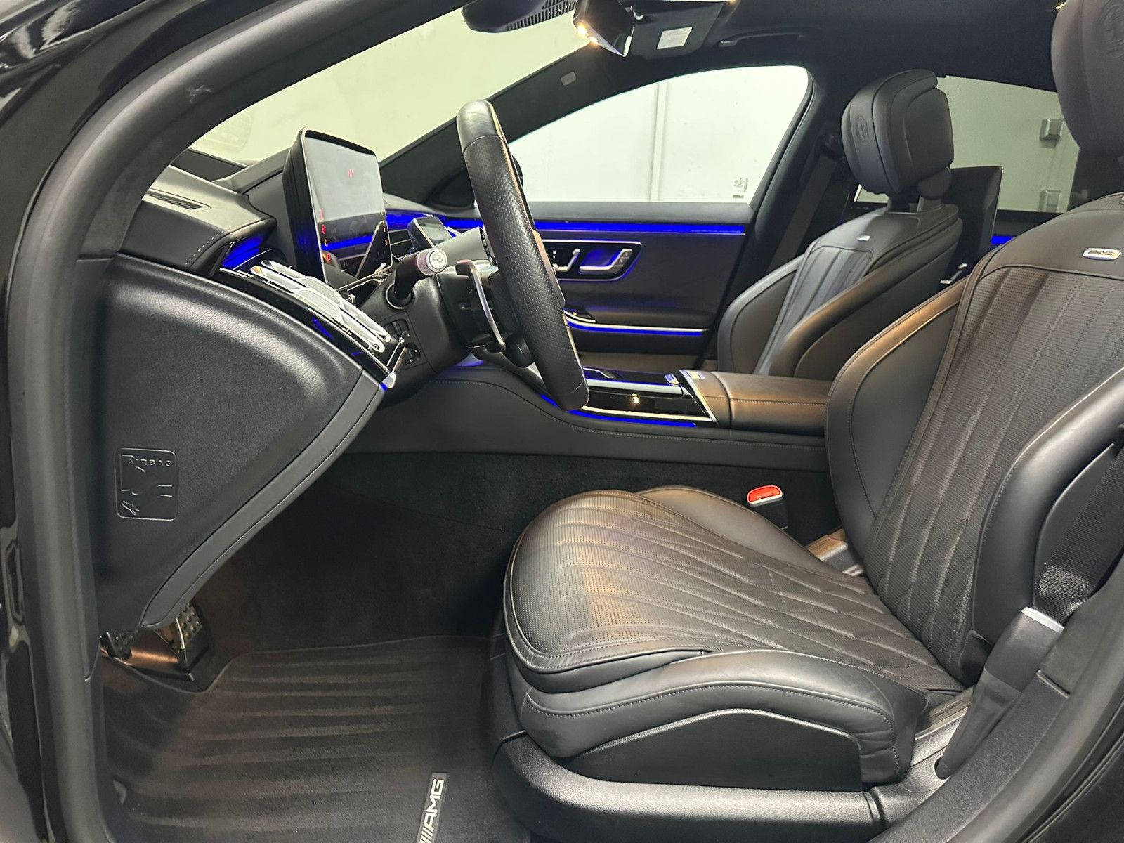 Fahrzeugabbildung Mercedes-Benz S 63 E Performance L *KERAMIK BREMSE*CARBON*TV*