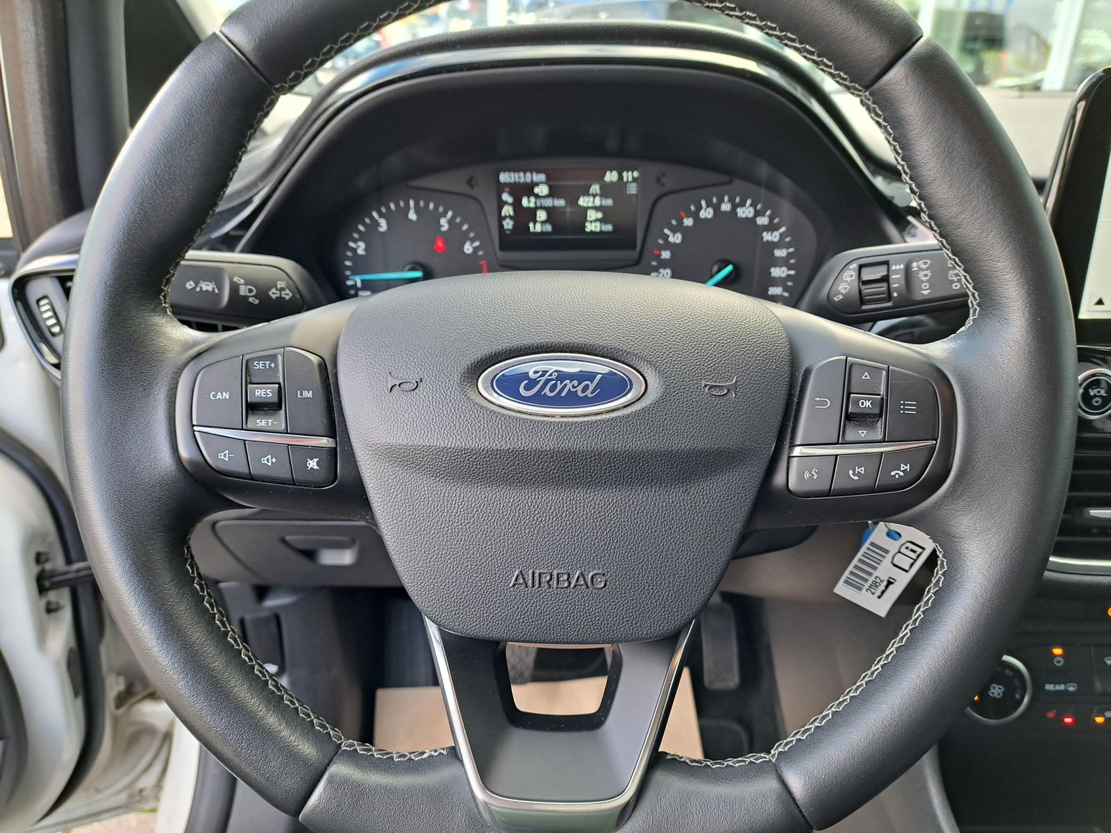 Fahrzeugabbildung Ford Fiesta Trend 86PS NAVI WINTERPAKET ALU PDC KLIMA