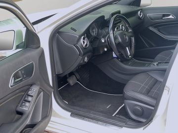 Mercedes A 180 - 9