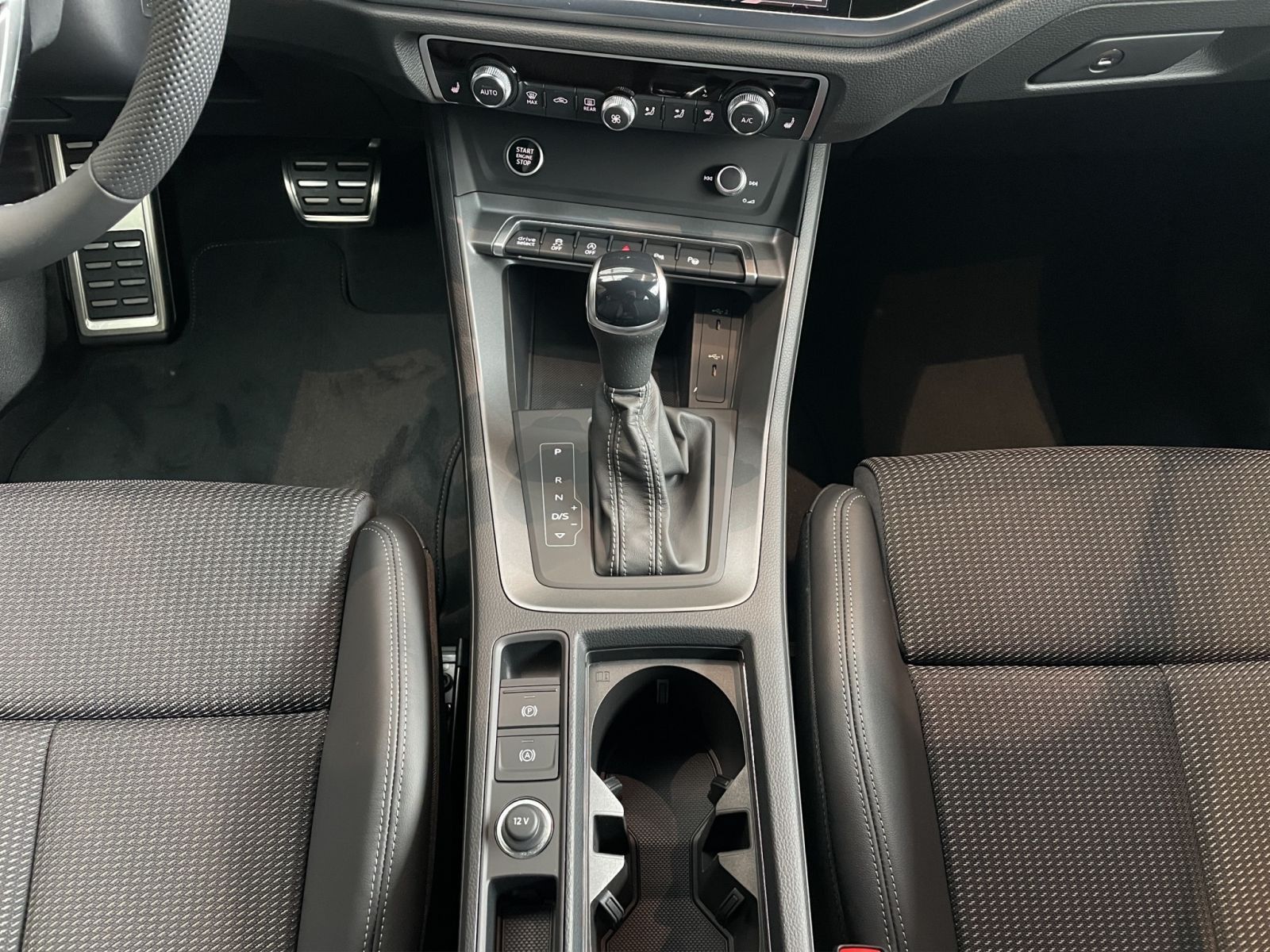 Audi Q3 - Bild 13
