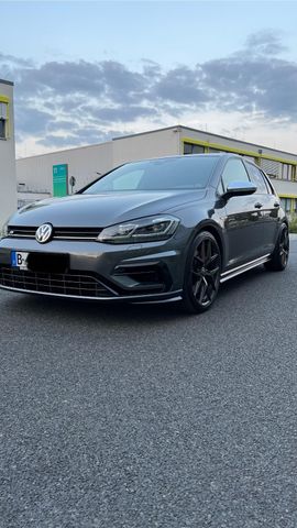 Volkswagen Golf VII Lim. R BMT/Start-Stopp 4Motion- TOP-4x4