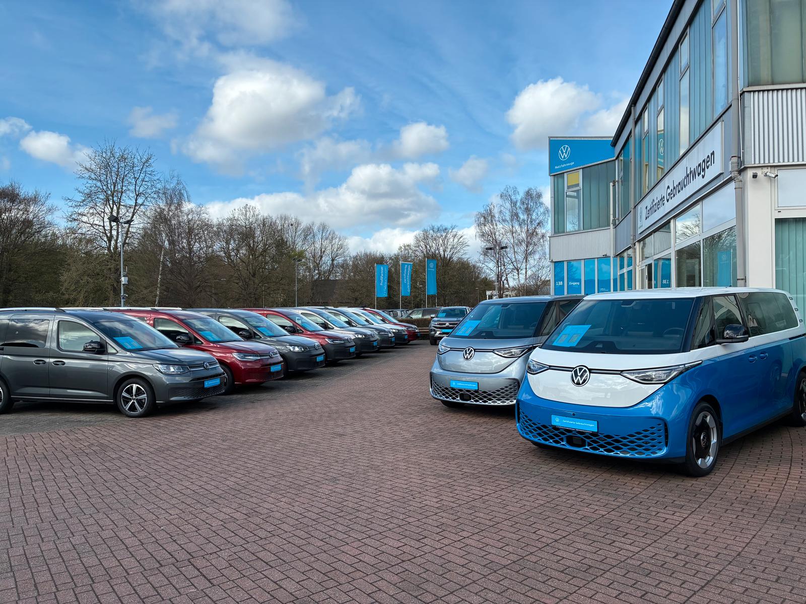 showroom-image-main