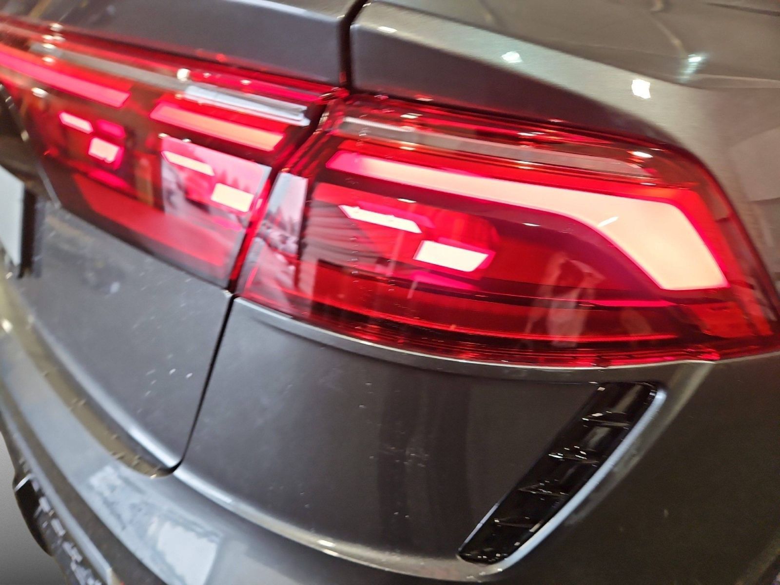 Audi RSQ8 - Bild 15