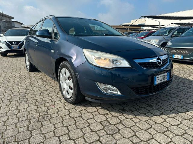 Opel Astra 1.7 CDTI 110CV Sports Tourer Cosmo