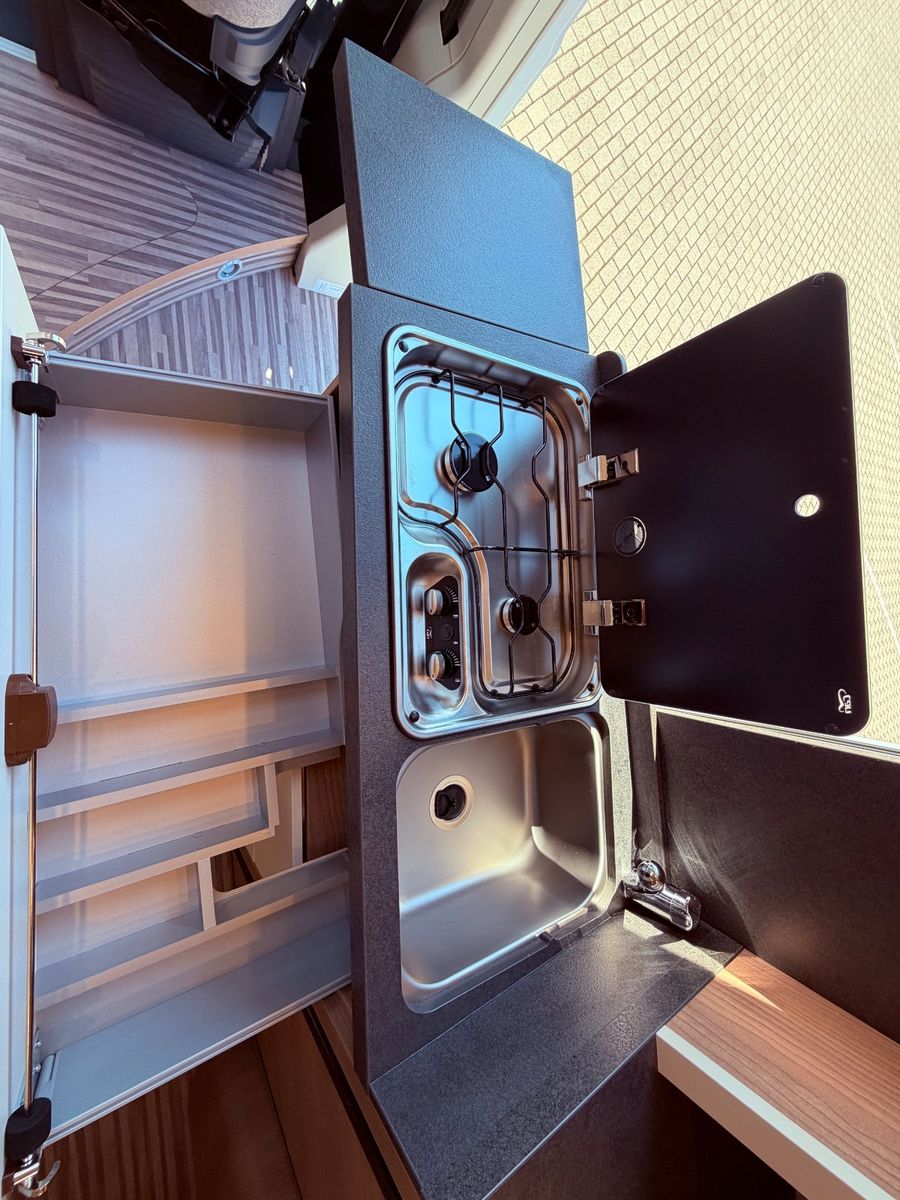 Fahrzeugabbildung Malibu Van Diversity Coupe 640 LE K Lucca MJ26