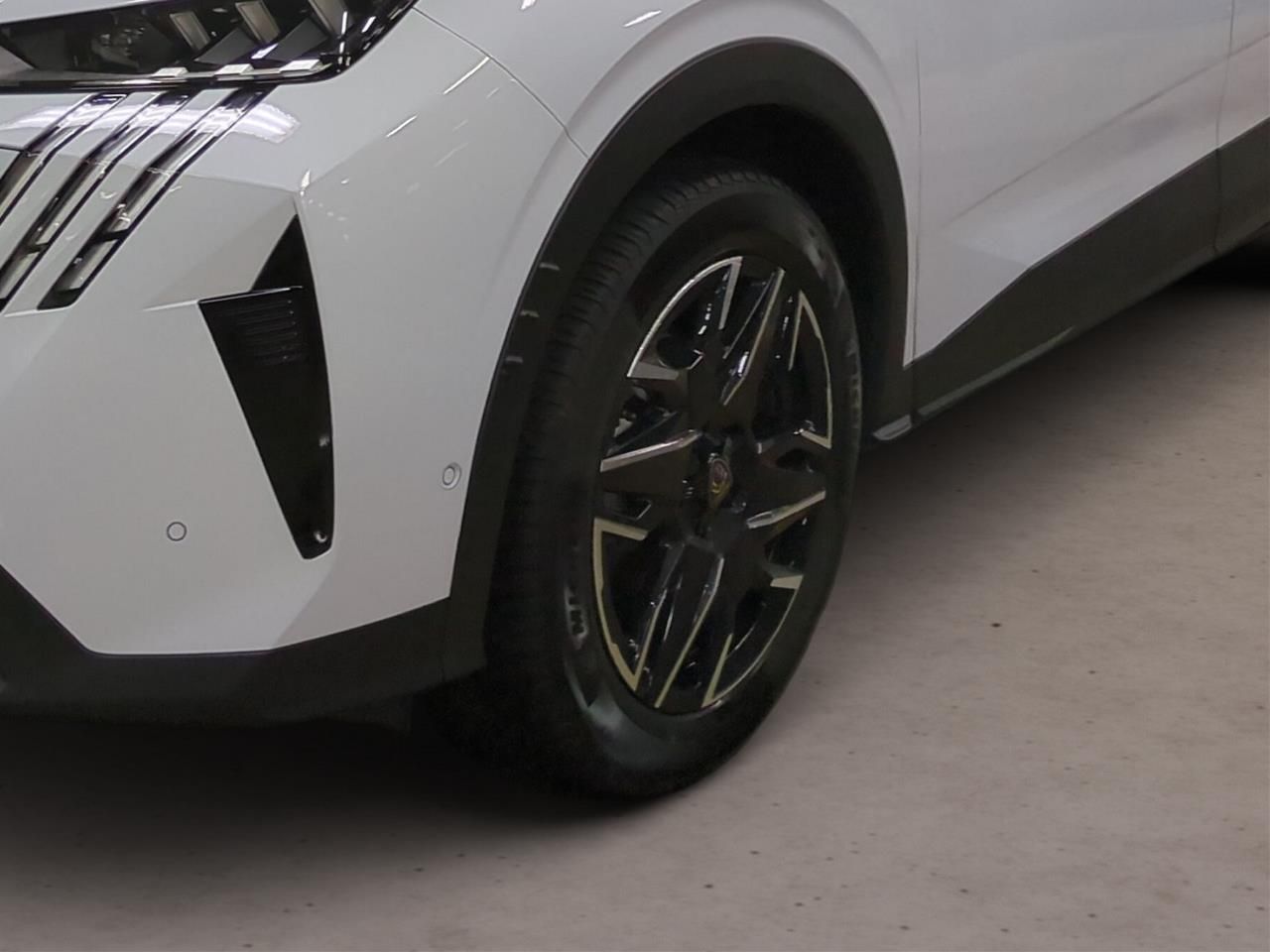 Fahrzeugabbildung Peugeot 3008 GT MildHybrid 107KW e-DSG6