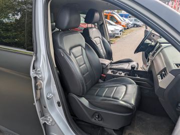 Ssangyong REXTON 2.2 Diesel e-XDi 220 Sapphire 4WD