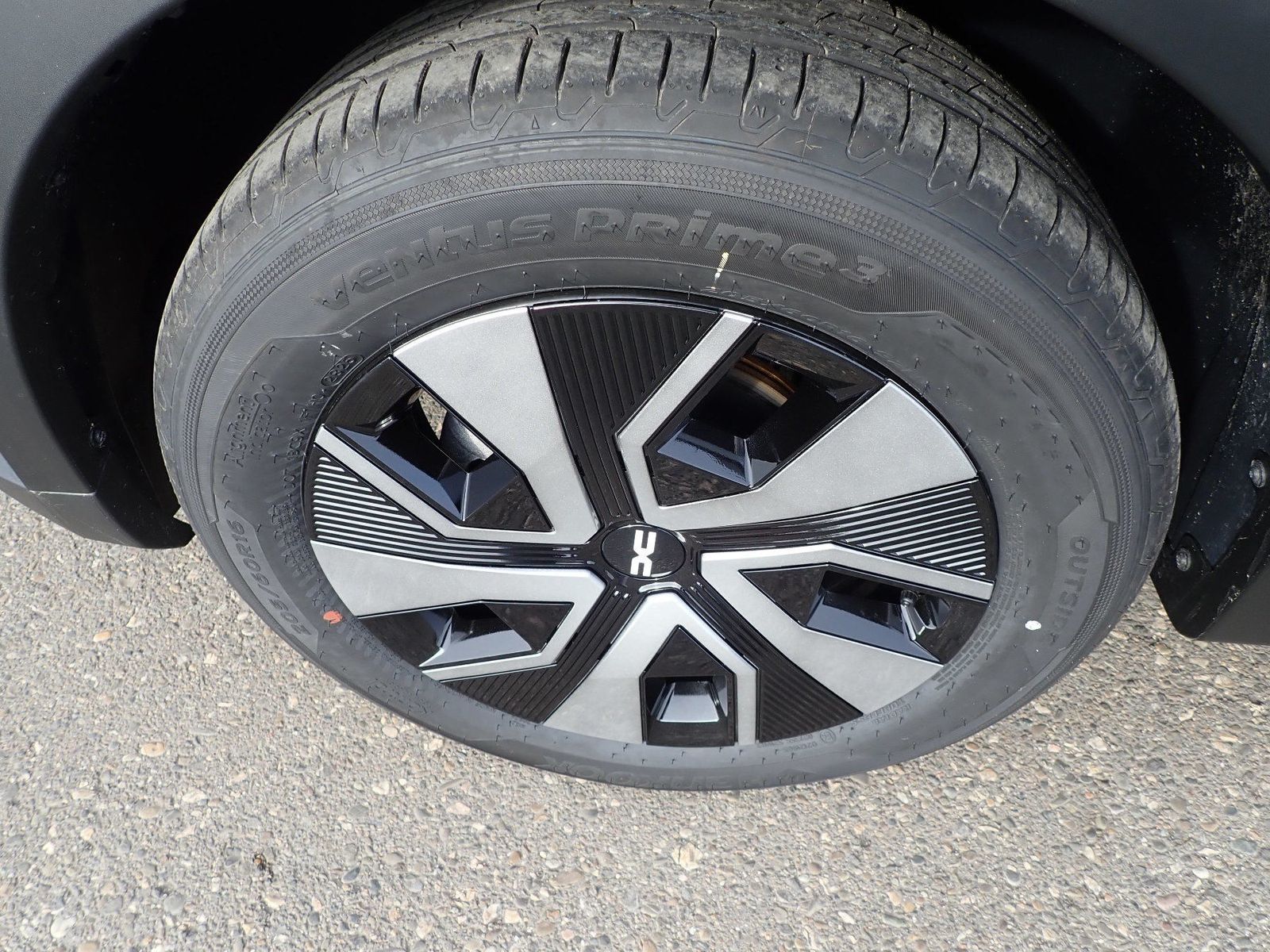 Fahrzeugabbildung Dacia Sandero Stepway Expression TCe 90 CVT