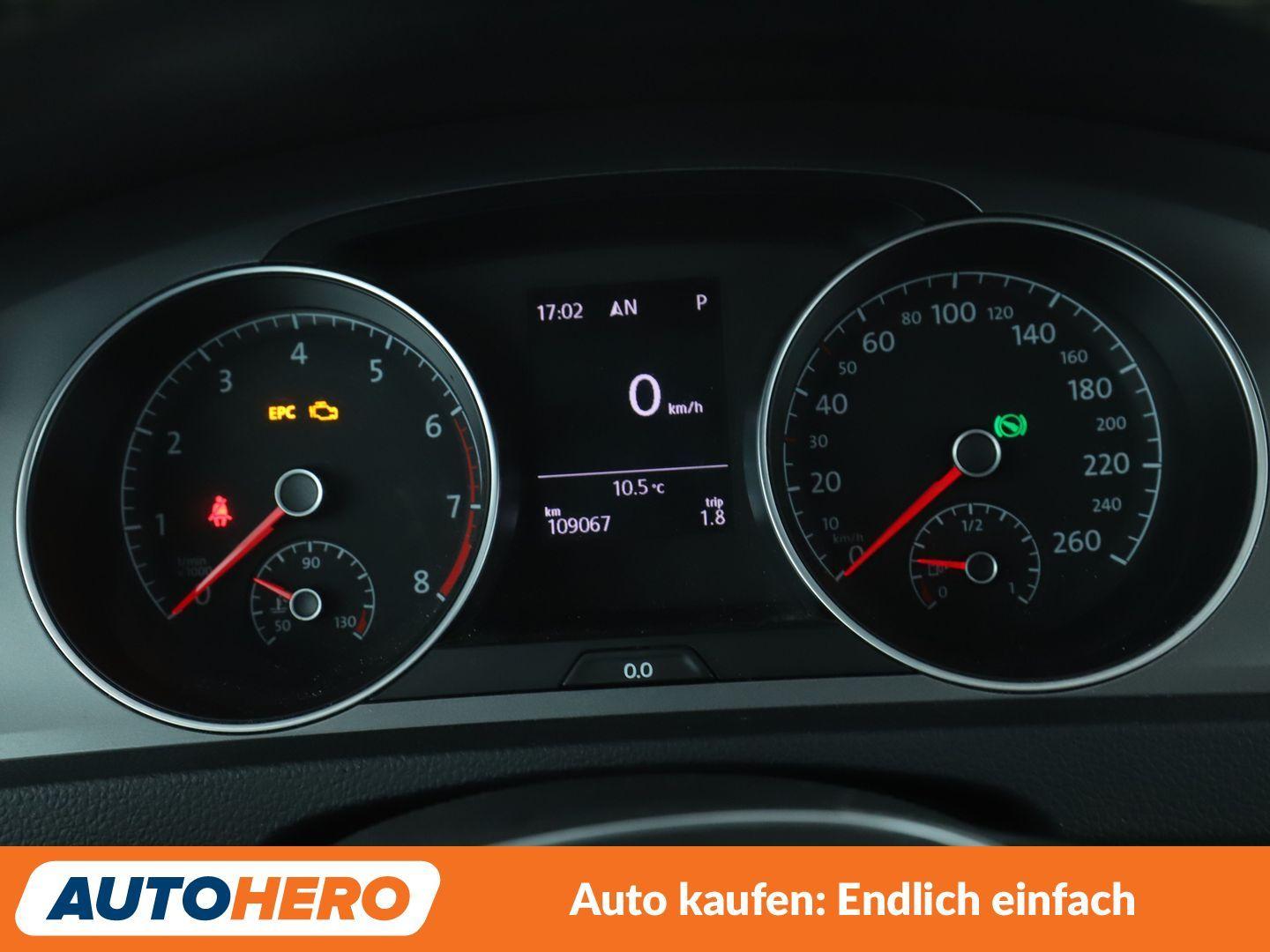 Volkswagen Golf VII 1.2 TSI Lounge Aut.*NAV*BI-XENON*TEMPO*