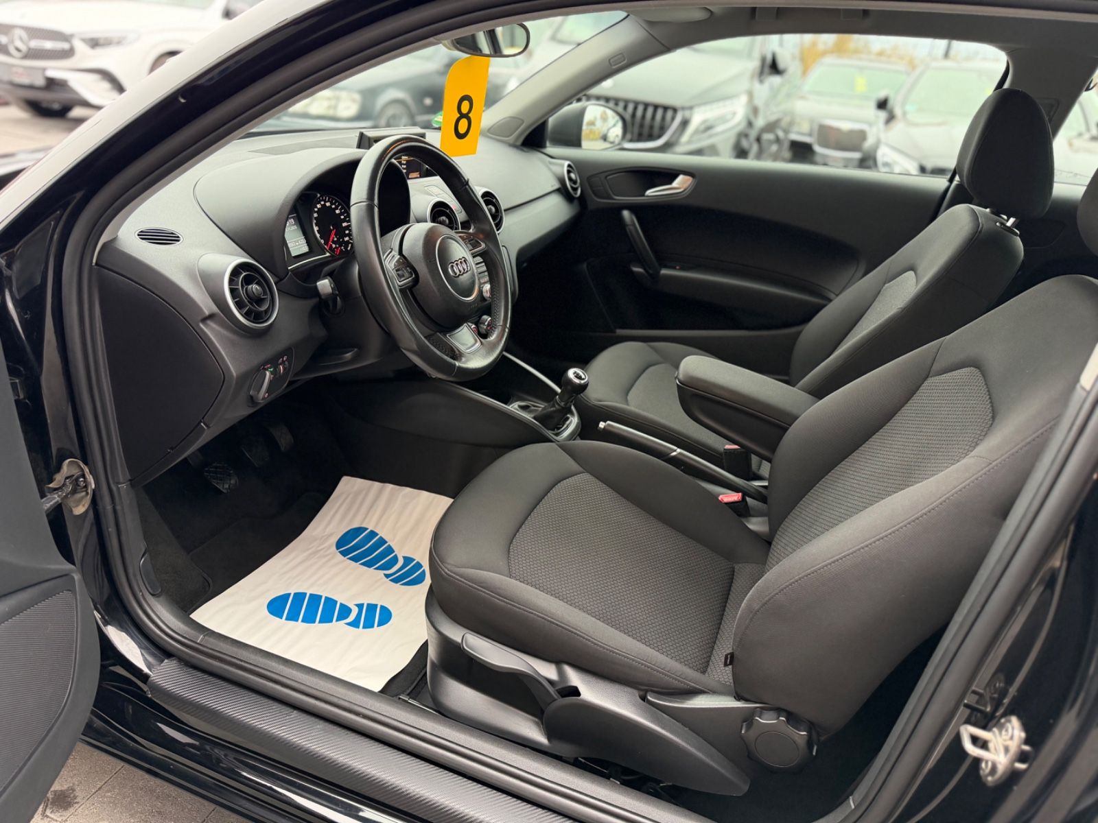 A1 attraction 1.2 TFSI Navi Sitzh. Tüv Neu