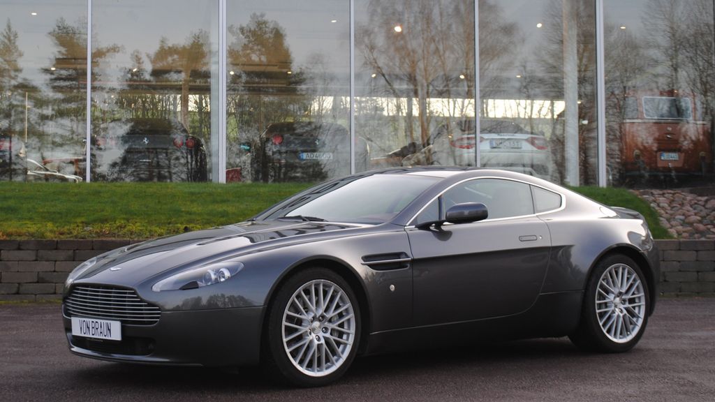 Aston Martin V8 Vantage