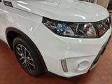 Suzuki Vitara 1.6 Comfort+ Pano met. Keyless AHK Winter - Suzuki Vitara Gebrauchtwagen in Düsseldorf