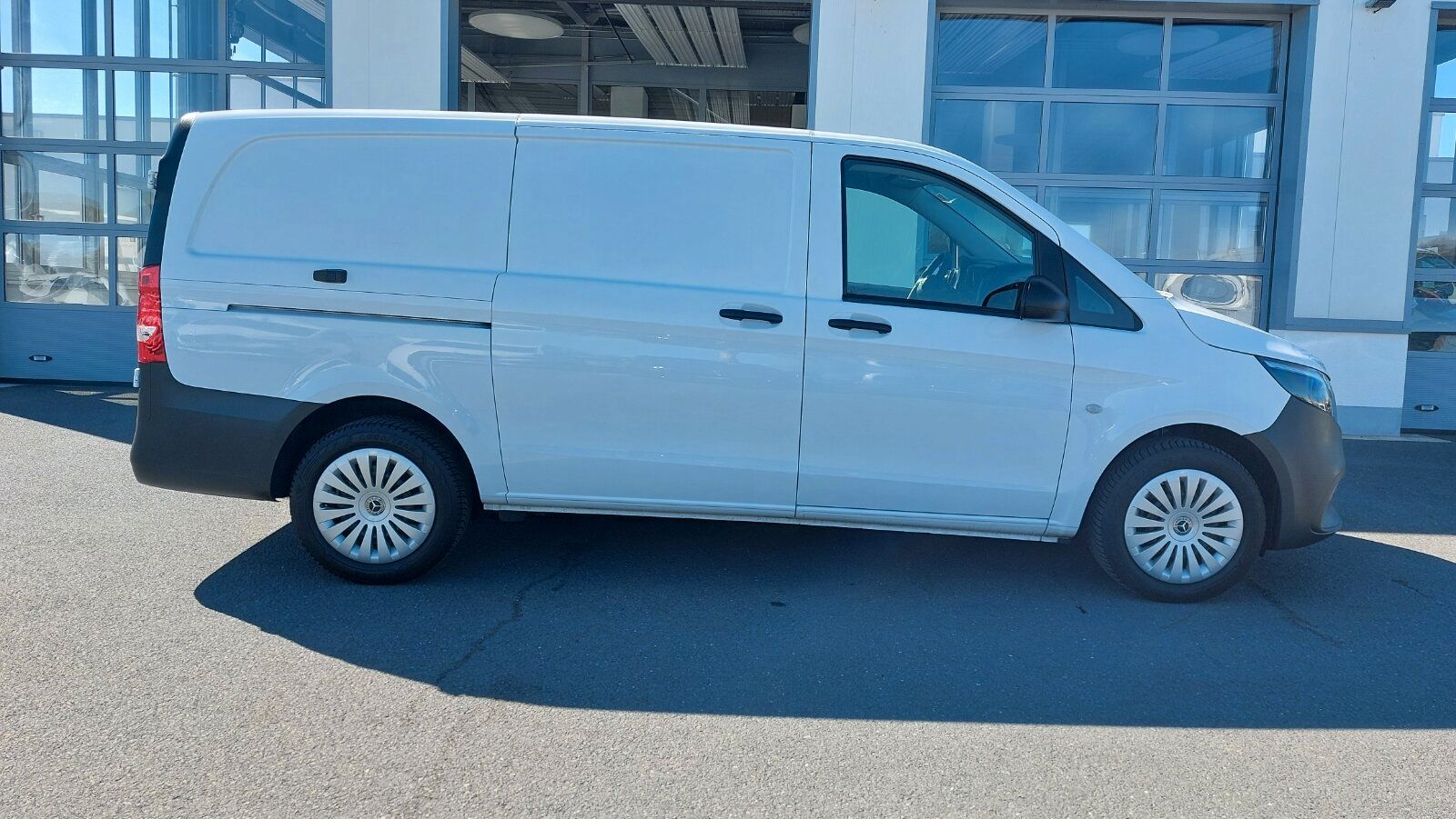 Mercedes-Benz Vito 116 CDI Kasten Lang KLIMA NAVI imagem 3