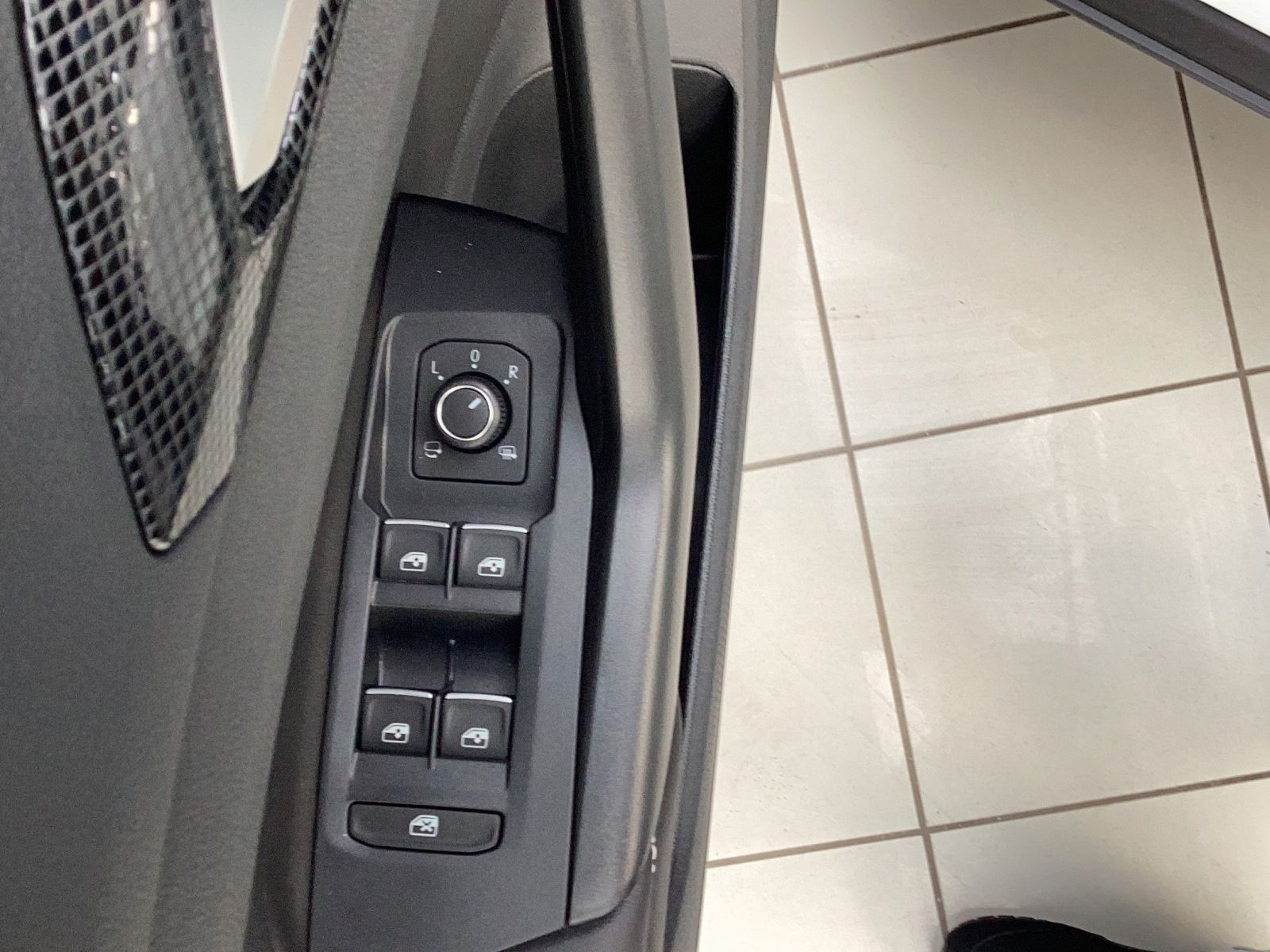 Volkswagen T-Cross - Bild 8