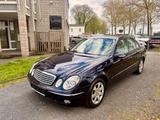 Mercedes-Benz E 220 CDI Limousine  Automatik /Tempomat/Xenon - gebrauchte Mercedes-Benz E 220 aus dem Jahr 2003