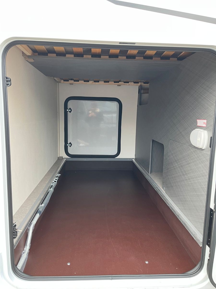 Fahrzeugabbildung Etrusco T 6.9 SBC *Automatik*Hubbett*Markise*Komfort Plu