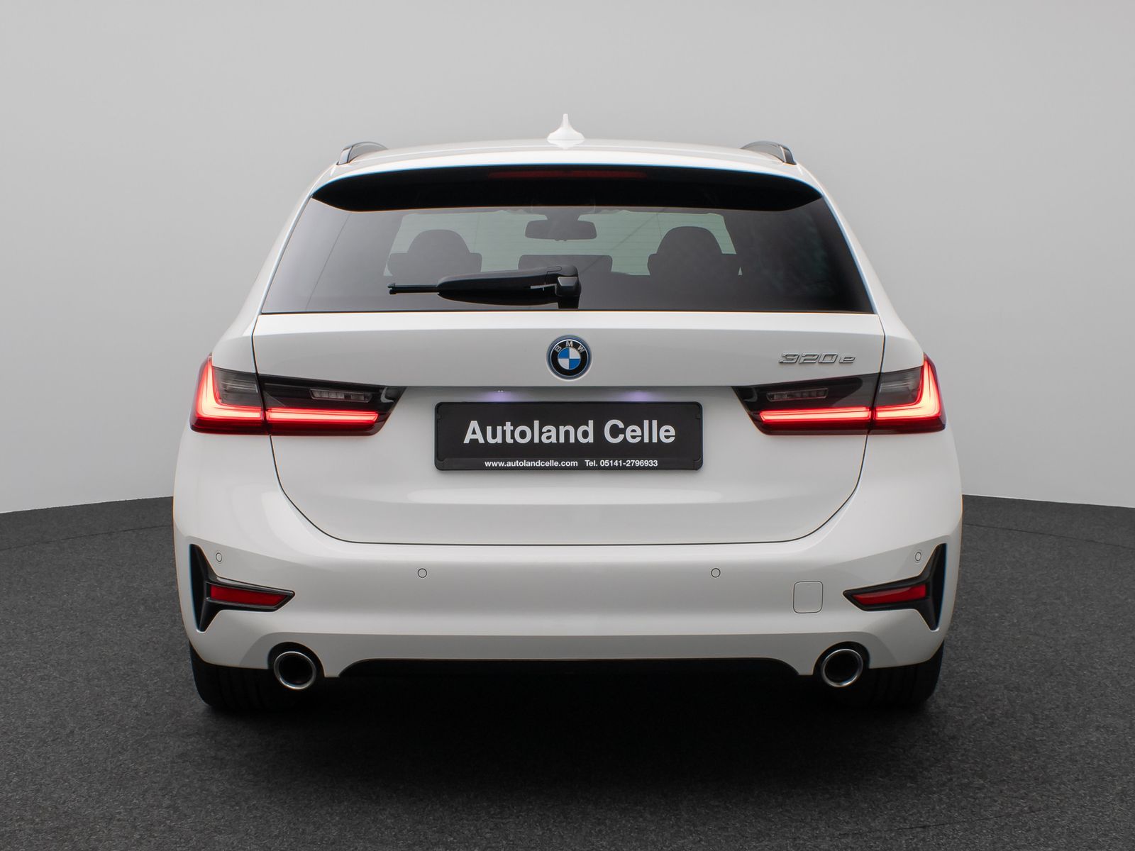 Fahrzeugabbildung BMW 320e  Sport Line DAB HiFi CockPitPro PDC Alarm