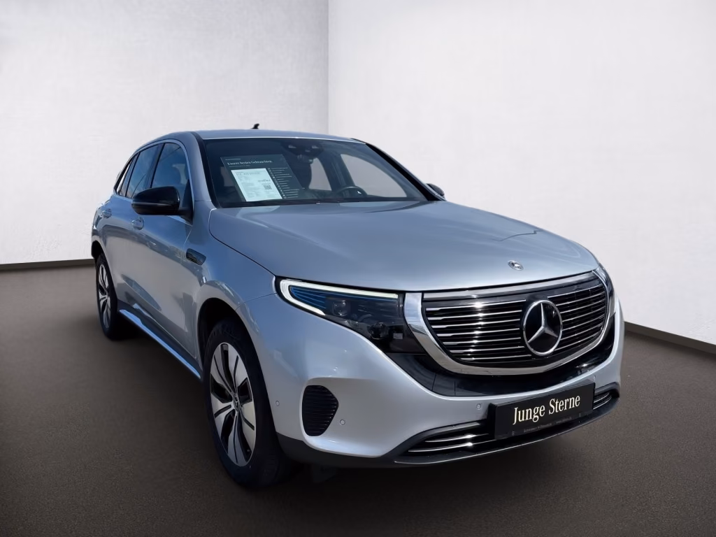 Mercedes-Benz EQC 400 4MATIC MBUX*Mbeam*AR*CarPlay*AUT*Distr